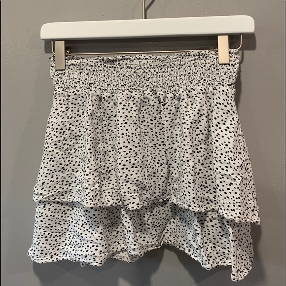 Poka dot mini skirt - Picture 1 of 2